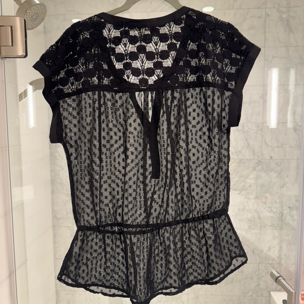Daniel Rainn Sheer Peplum short sleeve blouse, S